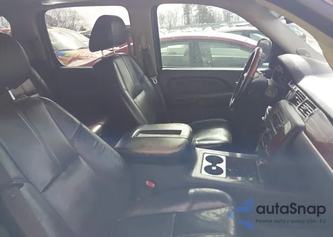 2007 Chevrolet Suburban 1500 Lt from USA, damaged, VIN 1GNFC16047J252702